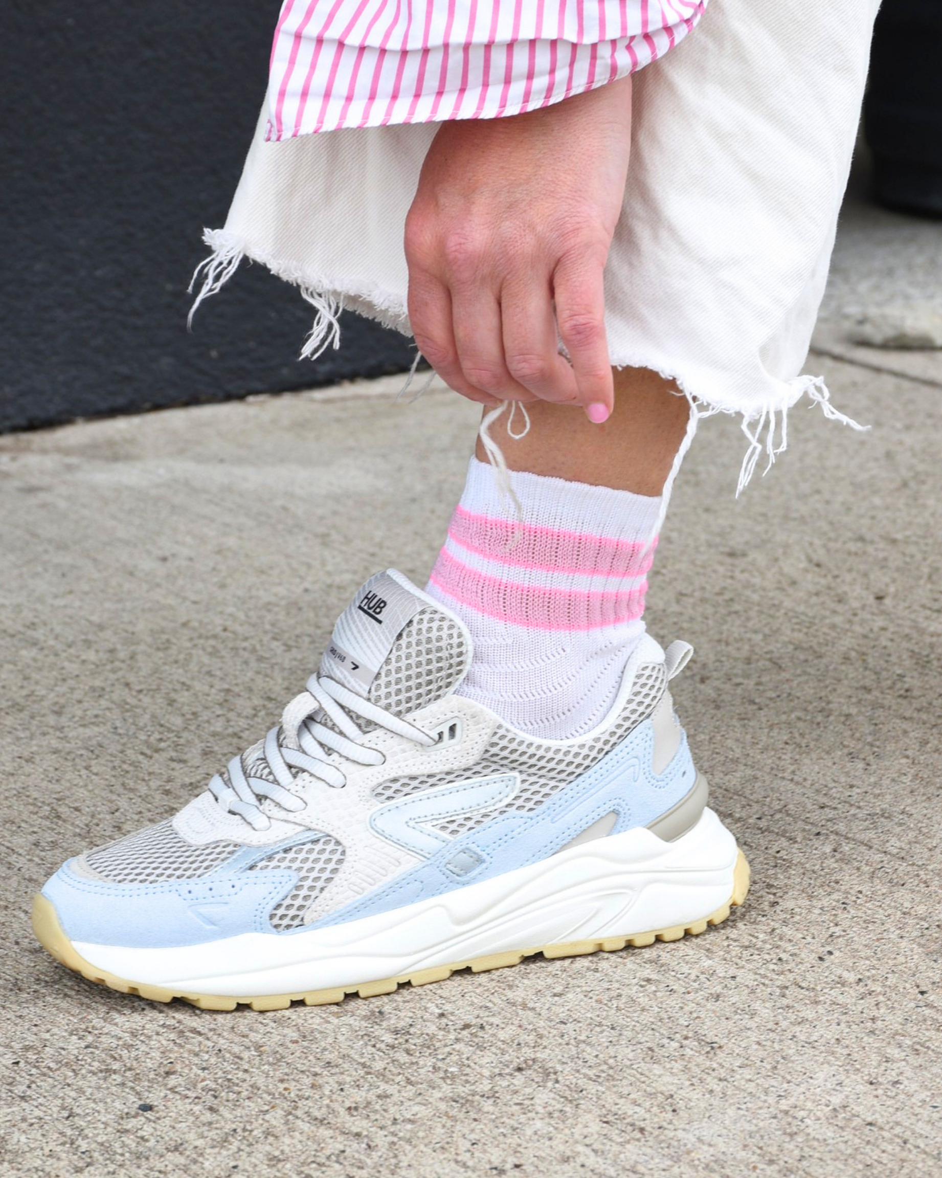 Sporty Mesh - NEON Offwhite