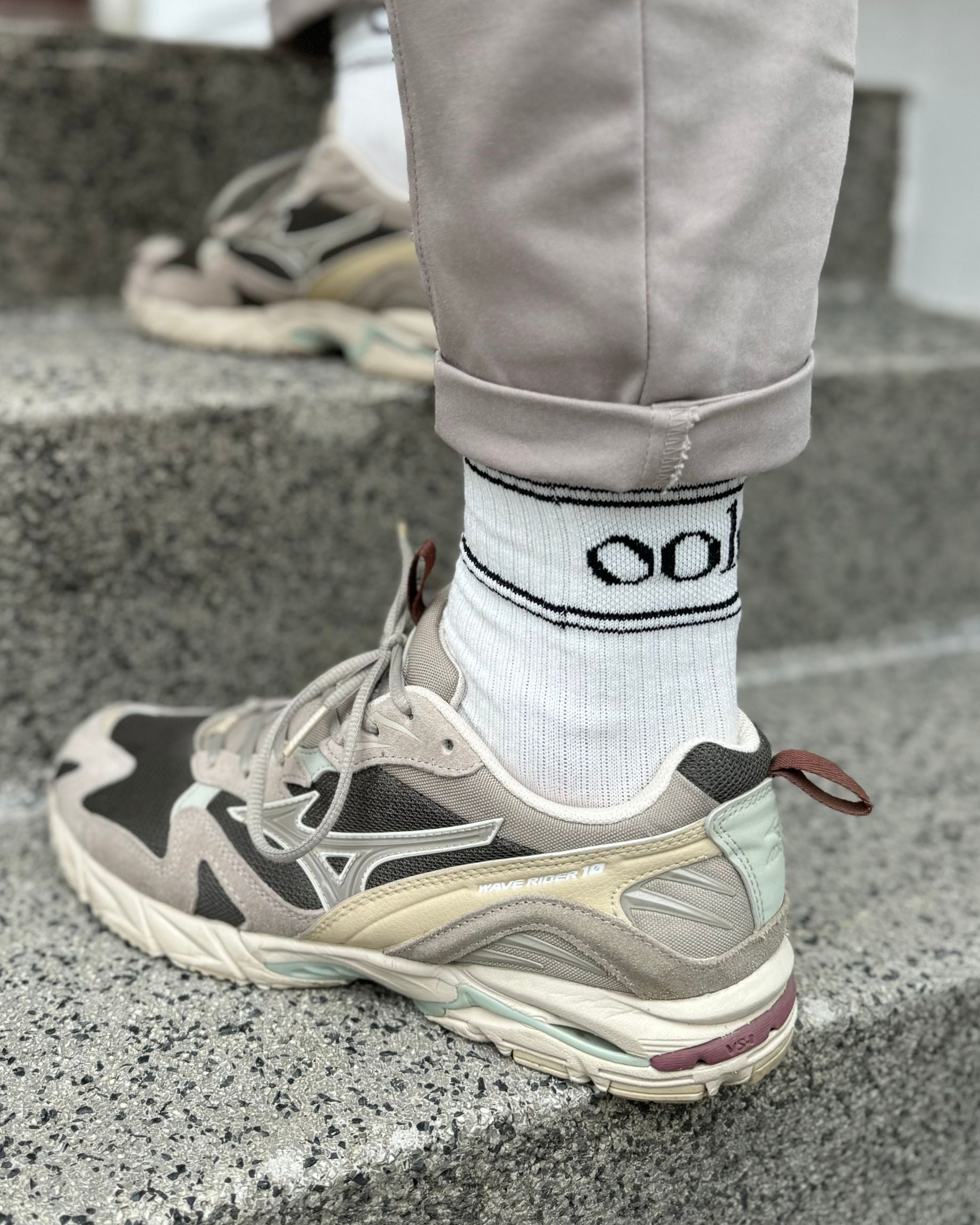 ooley - white