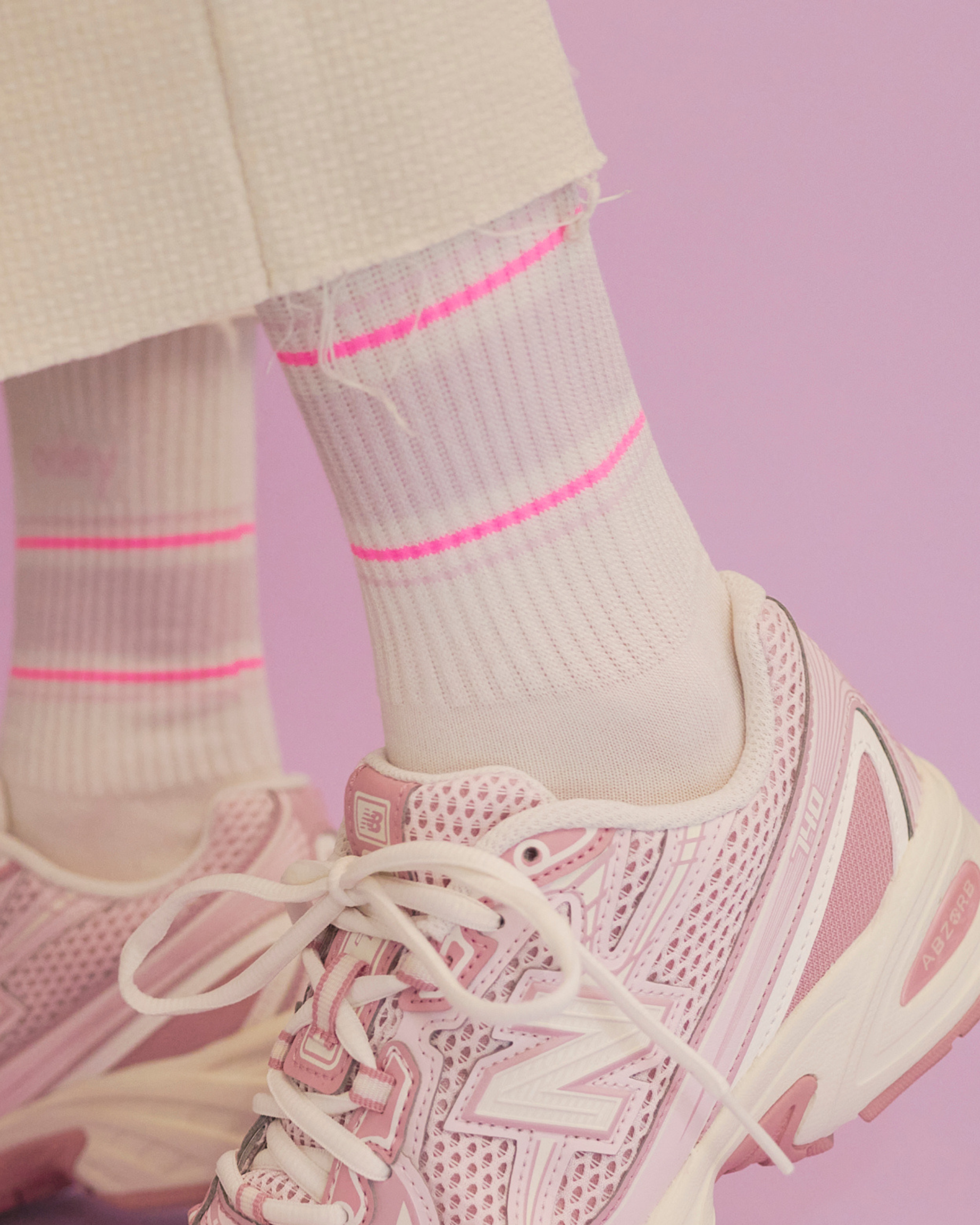 Pastel - White NEON Lavender