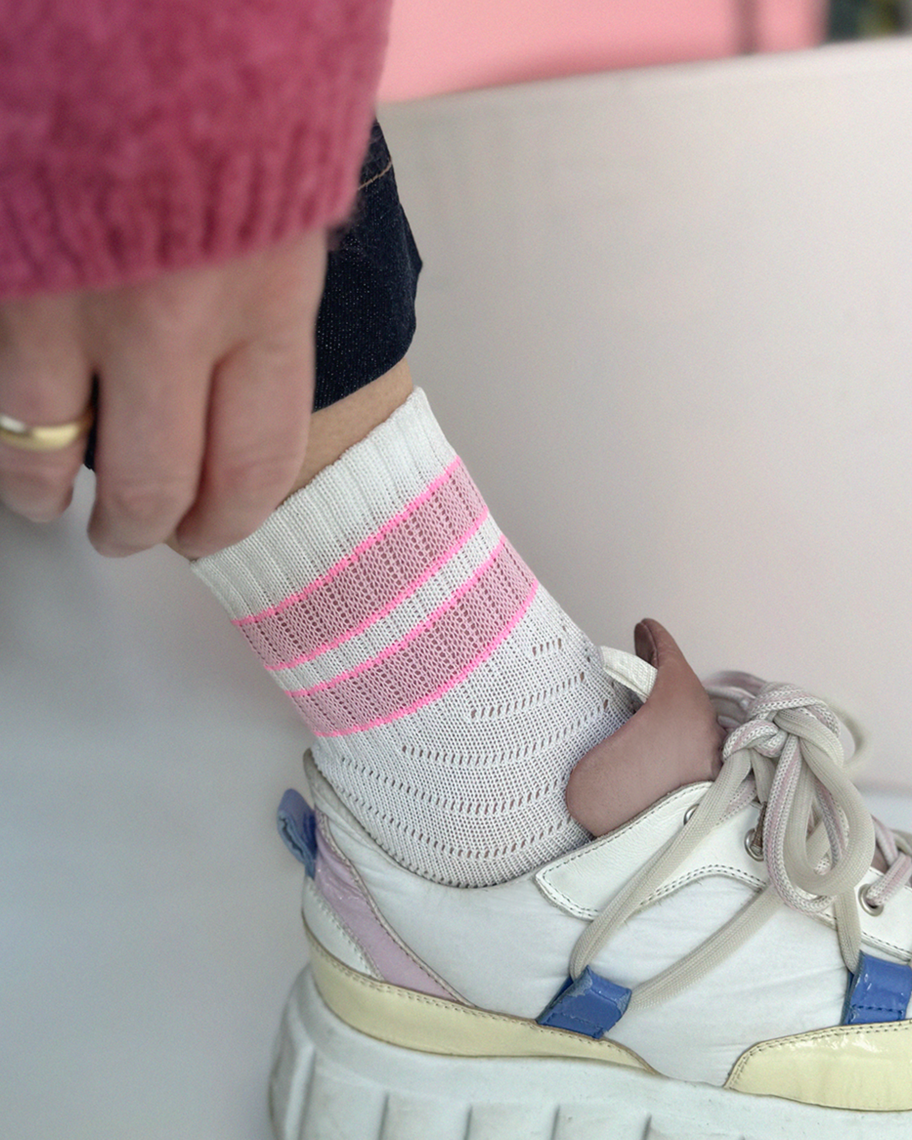 Sporty Mesh - NEON Offwhite