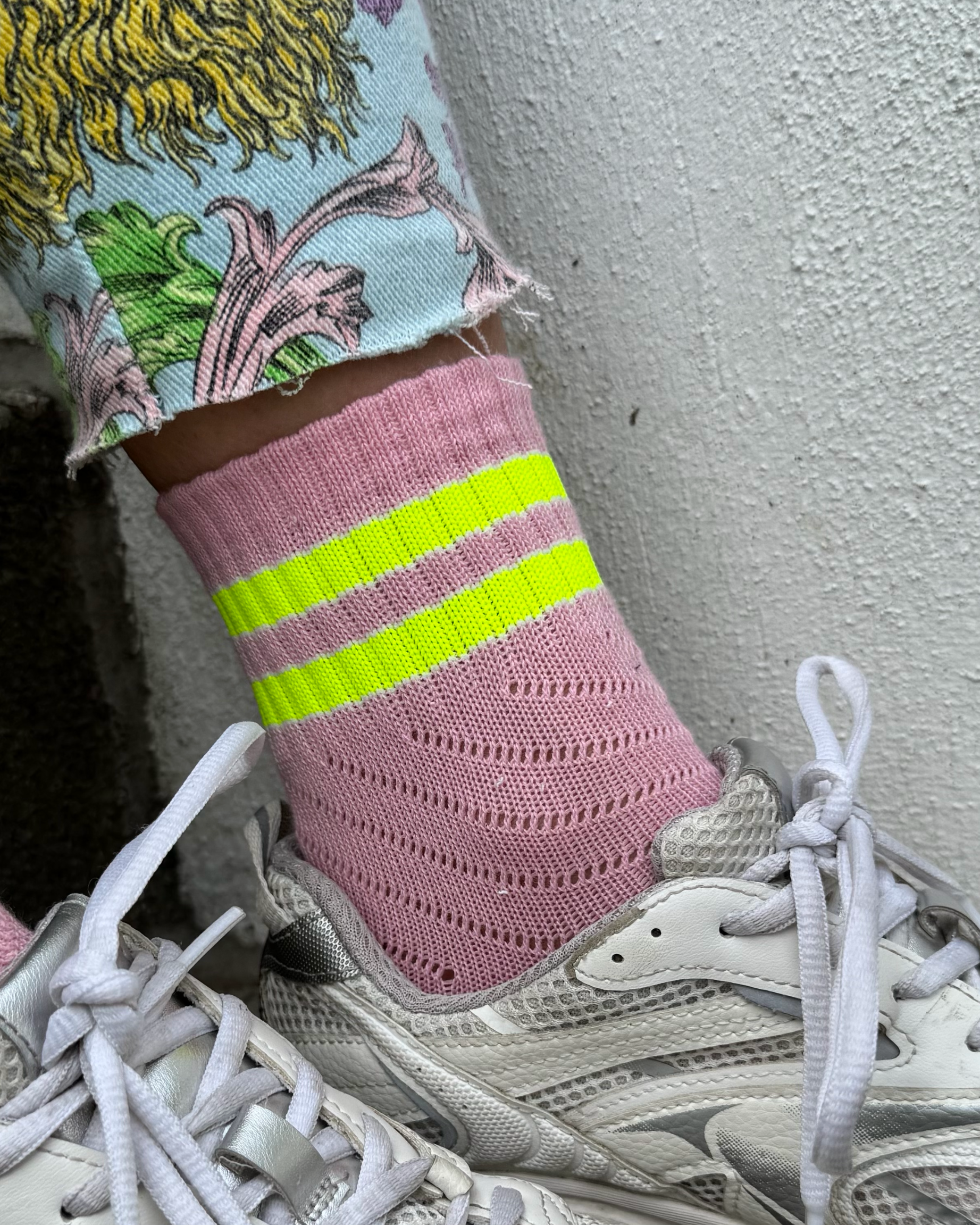Sporty Mesh - NEON Rose