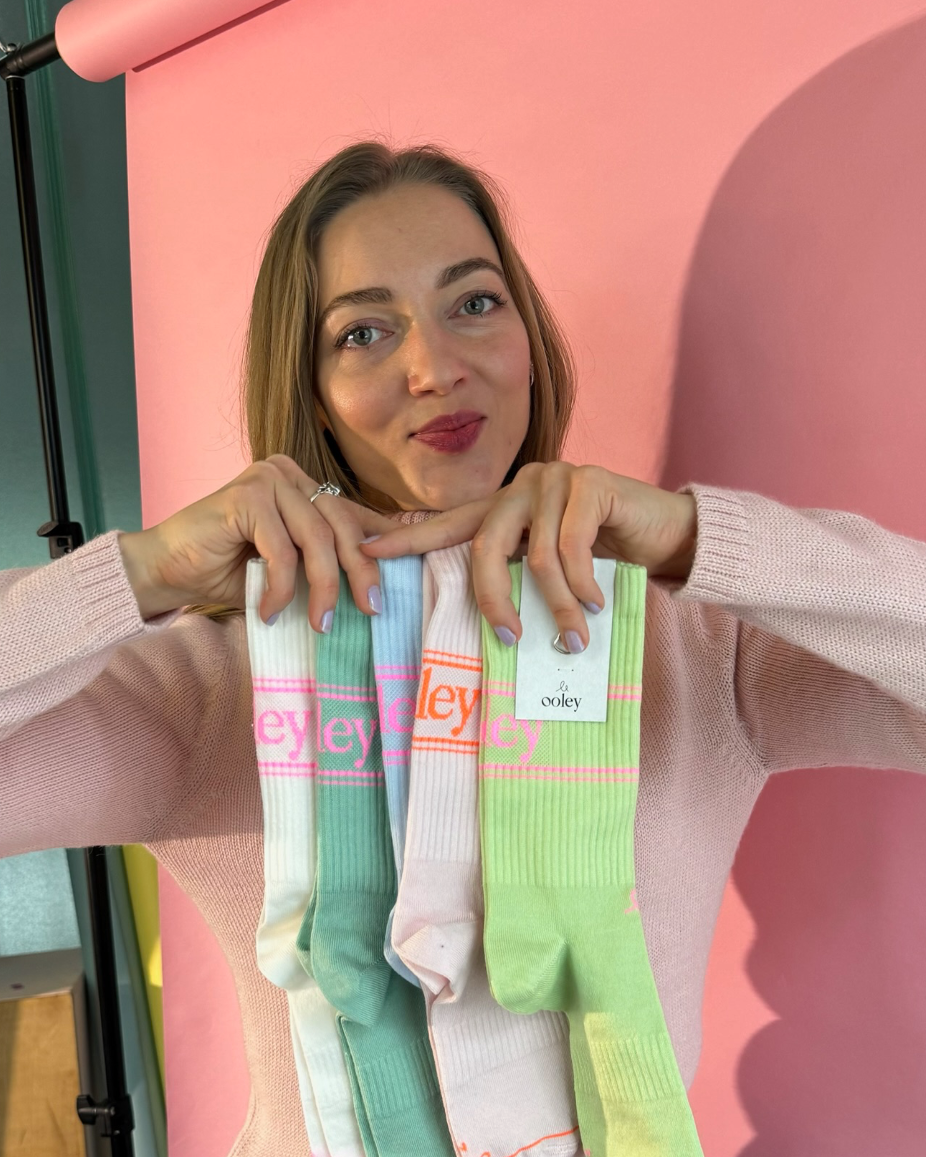 Pastel - White NEON Pink