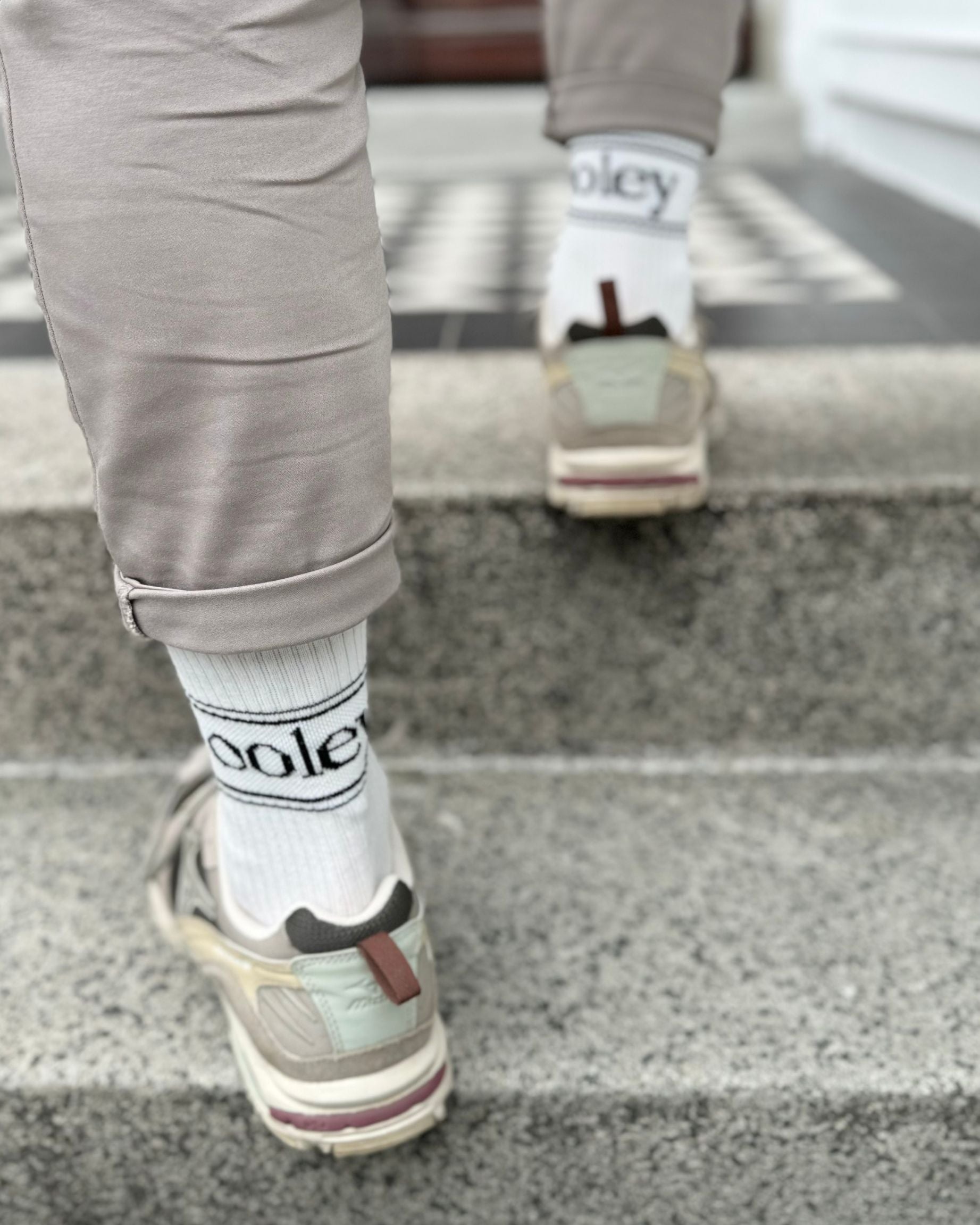 ooley - white