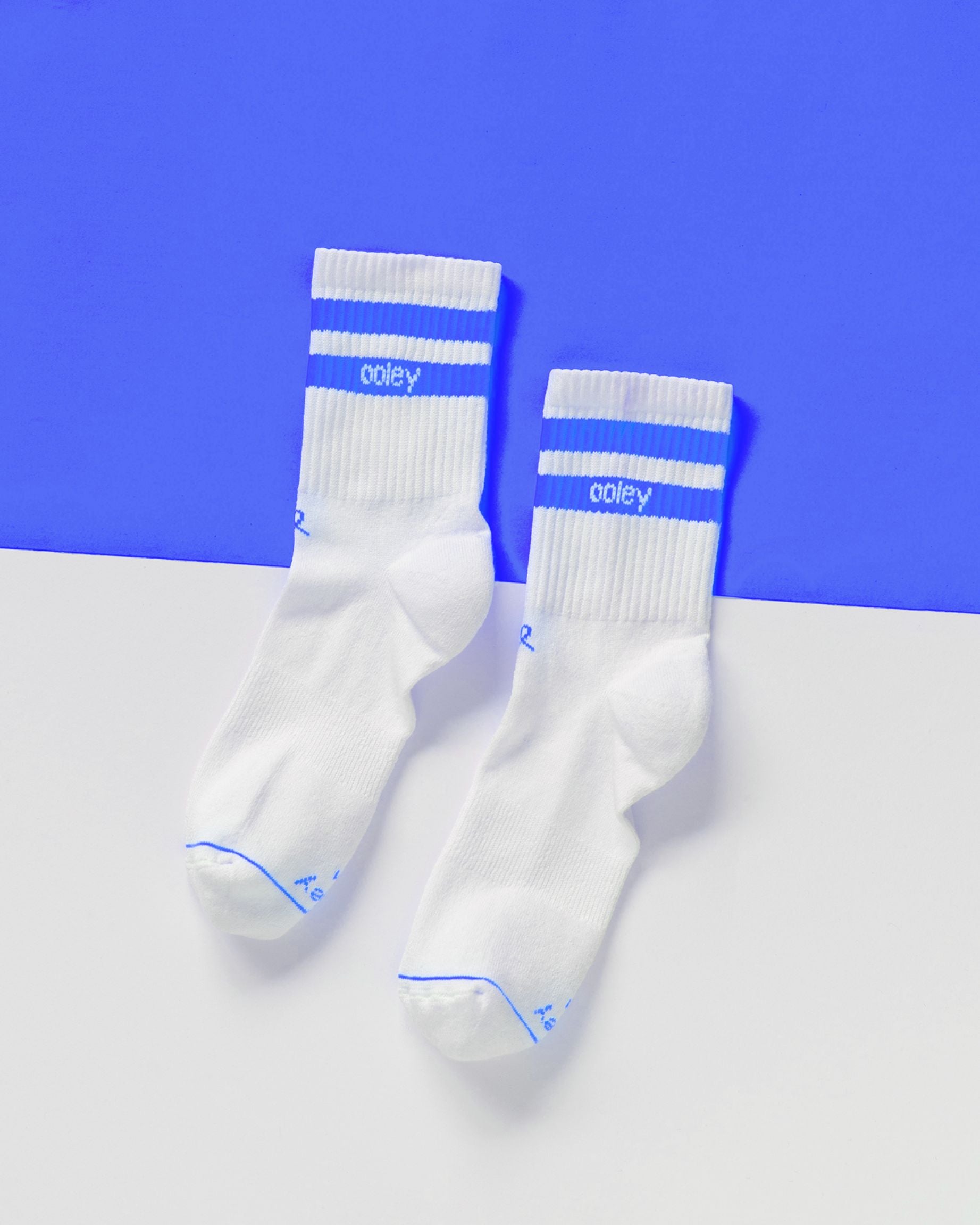 Streetmood - NEON Swimming Pool