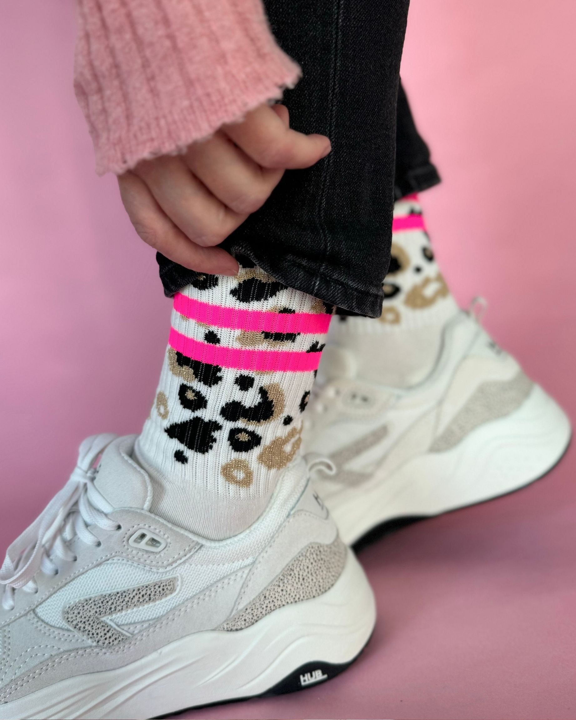 Leo allover - NEON Pink
