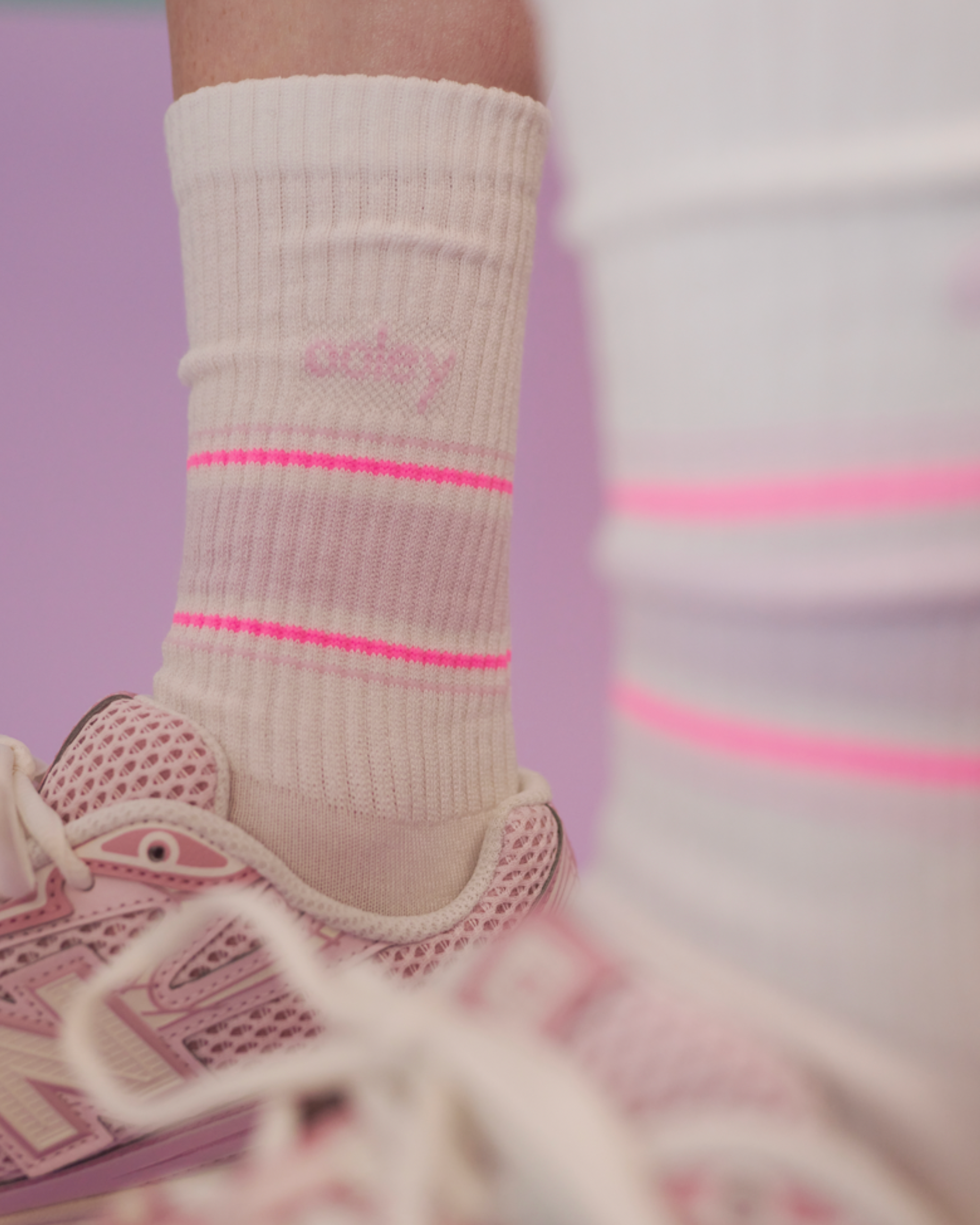 Pastel - White NEON Lavender
