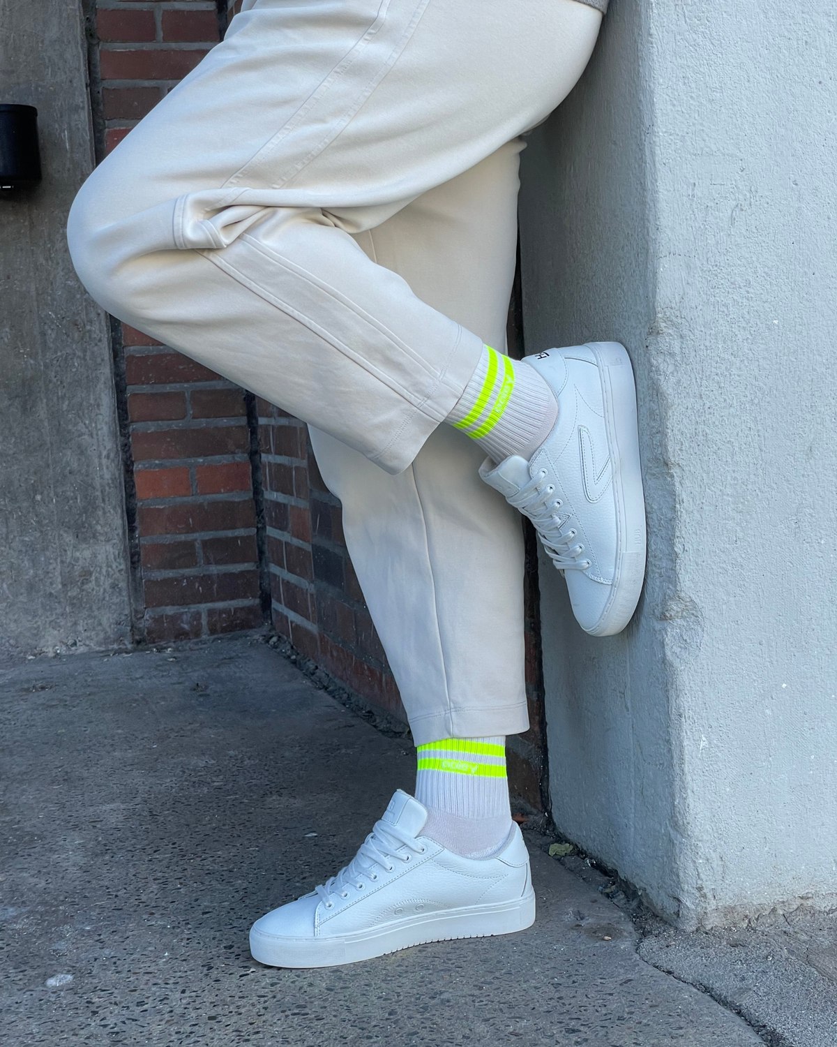 Streetmood - NEON Lemon